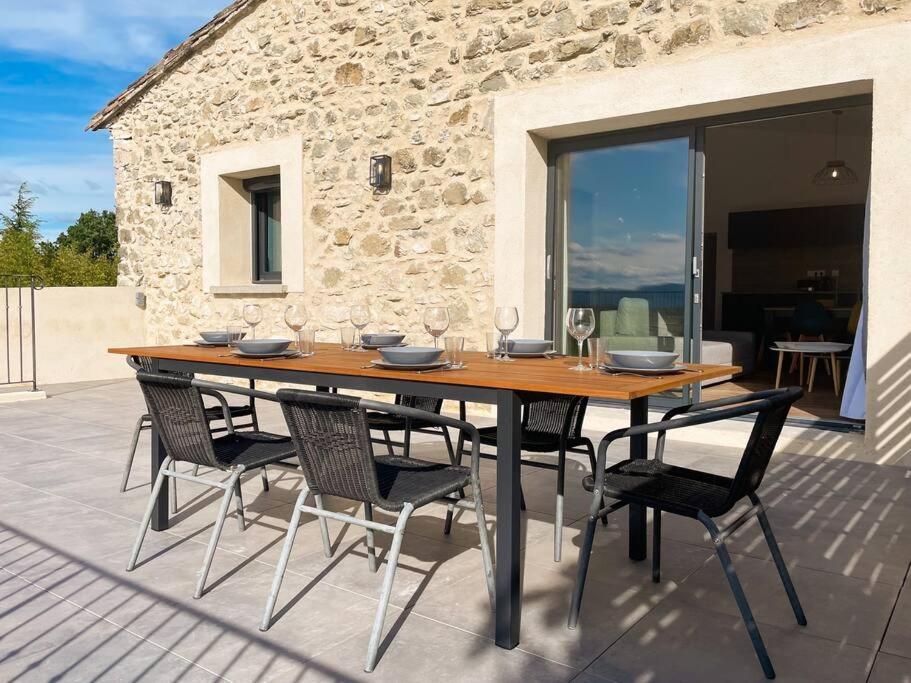 Appartement Dans Un Mas Provencal Allan Esterno foto